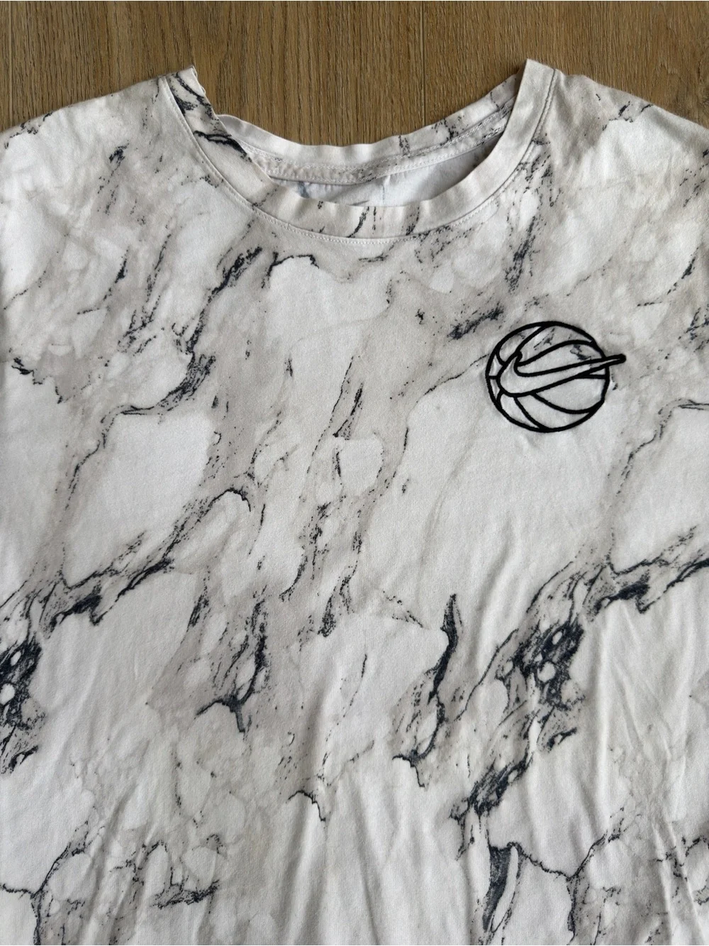 Nike AOP T Shirt Basketball Tee White Marble Short Sleeve Embroidered XL
